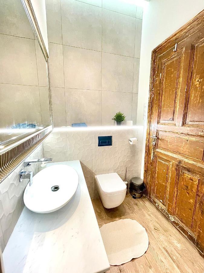 Dream Design Apartment - 3 Bedrooms & Finn Sauna Βουδαπέστη Εξωτερικό φωτογραφία