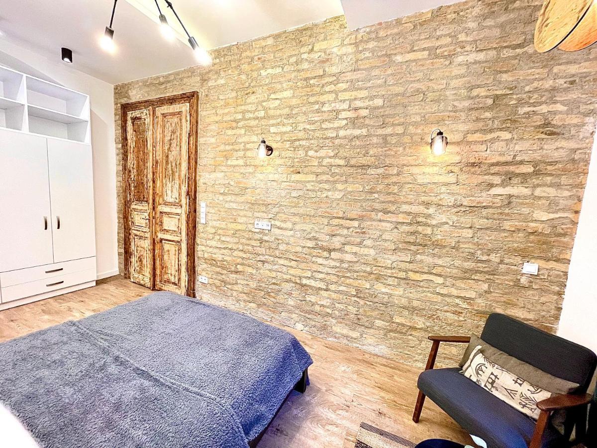 Dream Design Apartment - 3 Bedrooms & Finn Sauna Βουδαπέστη Εξωτερικό φωτογραφία